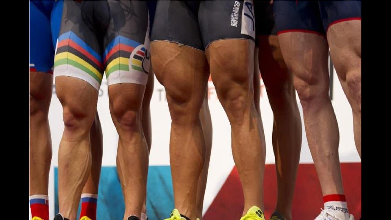 how long does it take to build muscle in legs