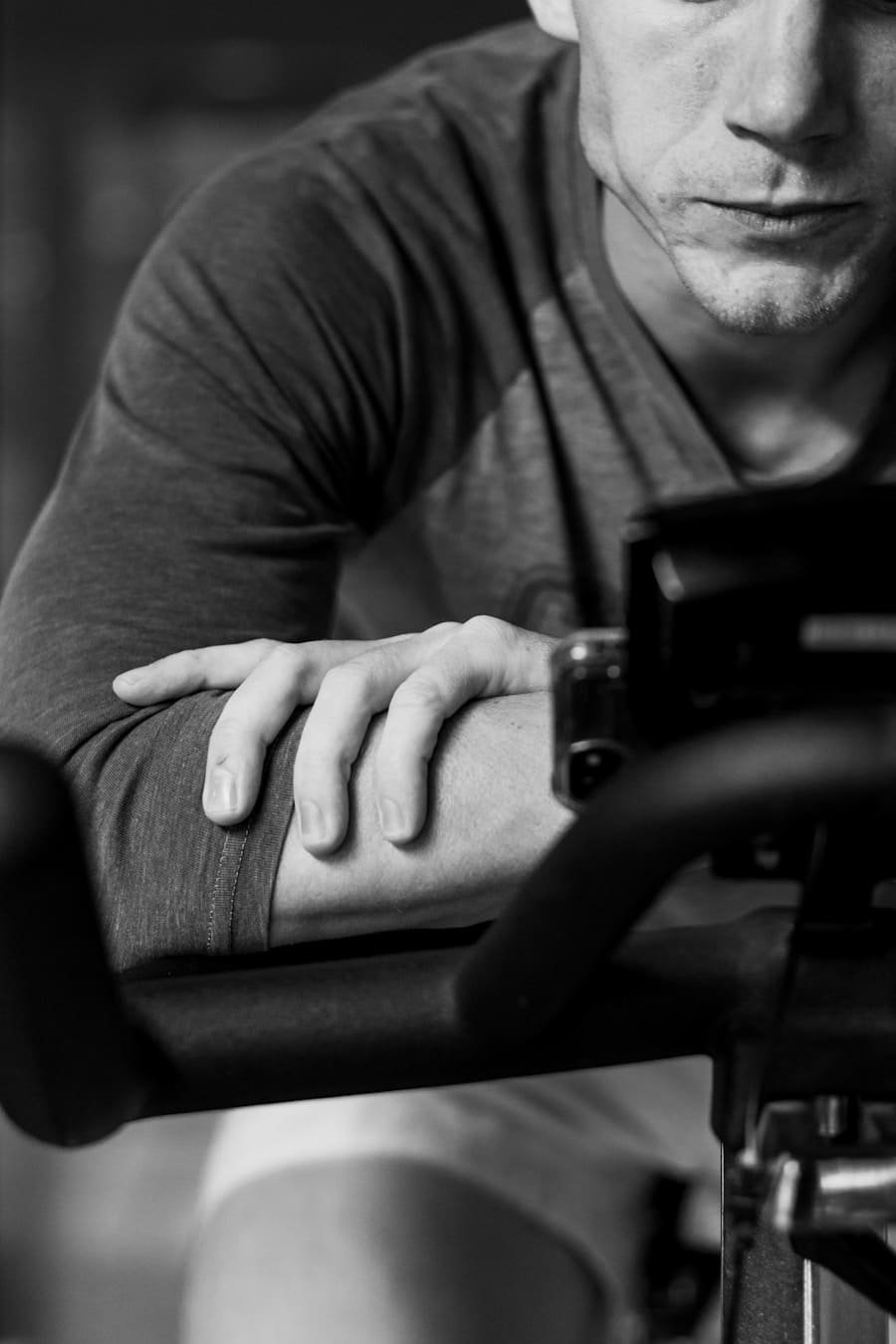 How Can Muscle Building Benefit Individuals with Sedentary Jobs or Lifestyles? 2 abcdhe 126