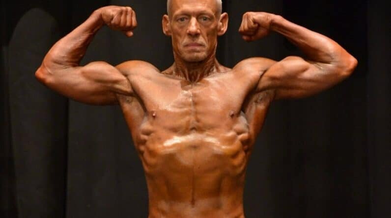 Photo Masters of Muscle: Learning from Bodybuilding Legends