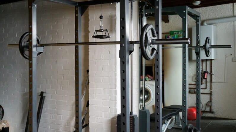 Photo "Can I Build Muscle at Home Without a Gym Membership?"
