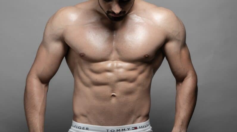 Photo "How Can I Track My Muscle-building Progress Effectively?"