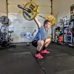 Photo "What Are the Differences Between Bodyweight Exercises and Traditional Weightlifting for Muscle Building?"