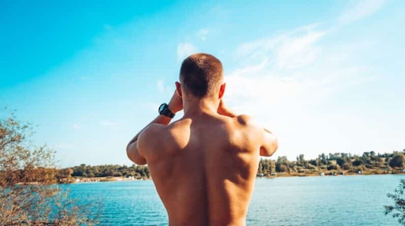 Photo "What Are the Best Strategies for Muscle Maintenance During Vacations or Travel?"