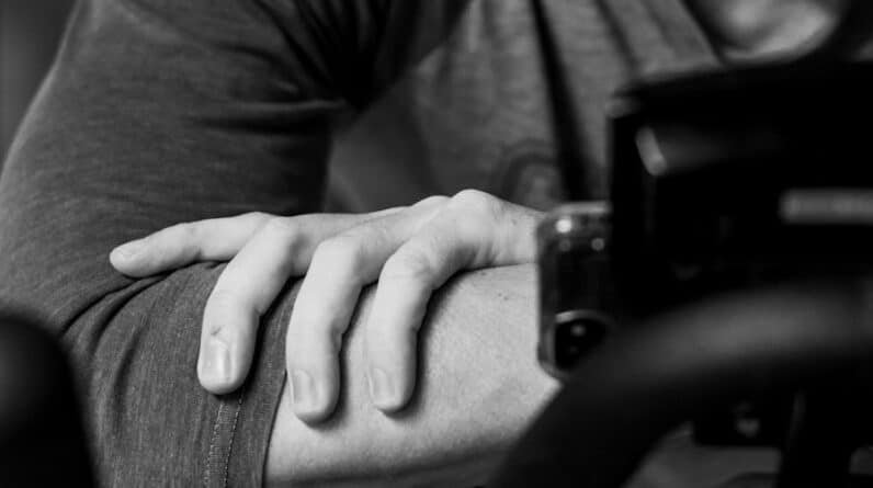 Photo "Are There Specific Muscle-building Techniques for Older Adults to Combat Muscle Loss-sarcopenia?"