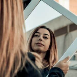 Photo "How Can Individuals with Body Dysmorphic Disorder-BDD Approach Muscle Building in a Healthy Way?"