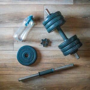 Photo "How Can Individuals with Limited Access to Equipment or Gym Facilities Build Muscle at Home?"