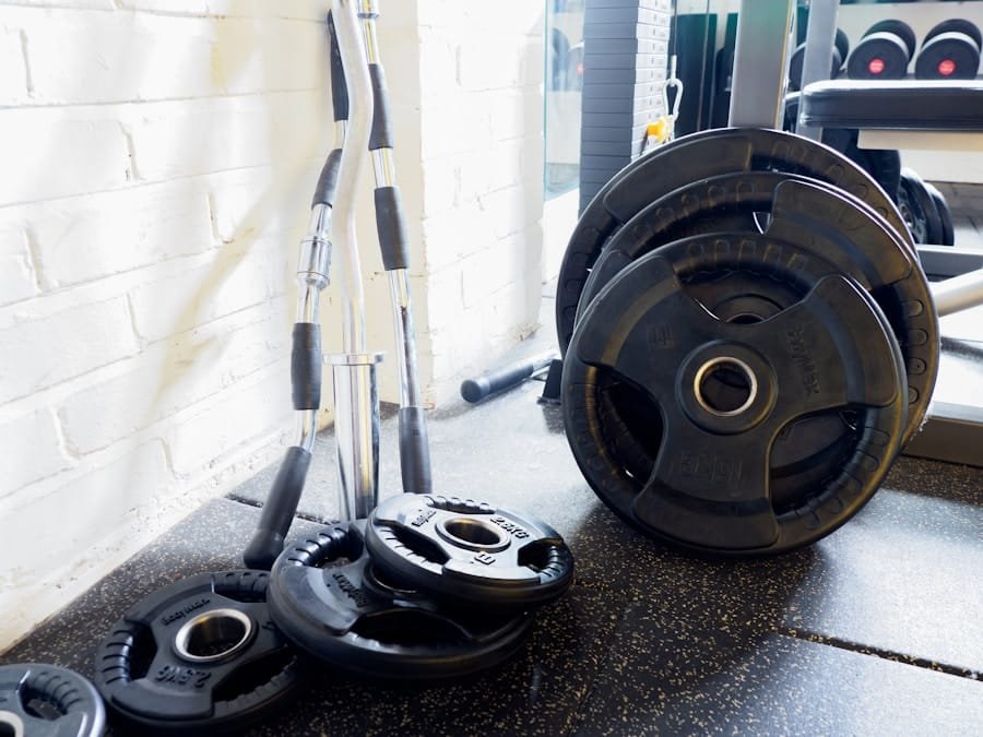 How Can Individuals with Limited Access to Equipment or Gym Facilities Build Muscle at Home? 3 image 33