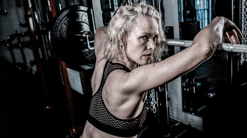Photo "Ageless Muscles: Building and Maintaining Strength As You Age"
