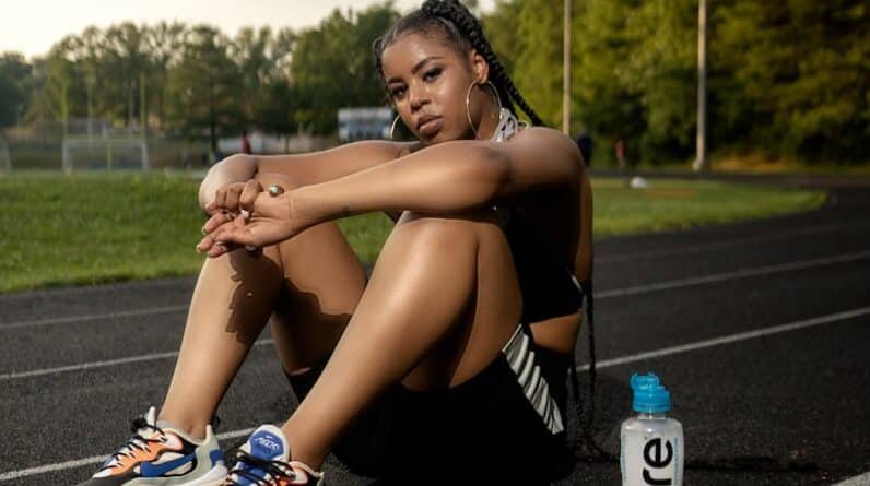 Photo "How Does Hydration Impact Muscle-building Performance?"