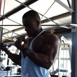 Photo "Sustainable Muscle Building: Long-term Fitness Strategies"