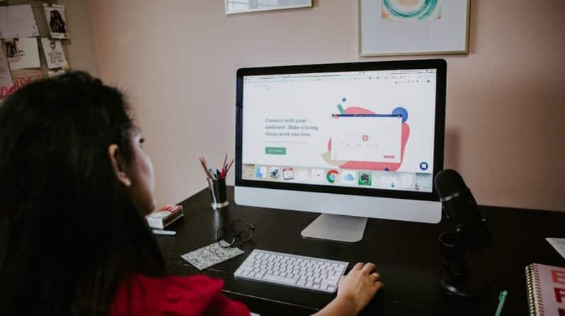 Photo Online Coaching Programs
