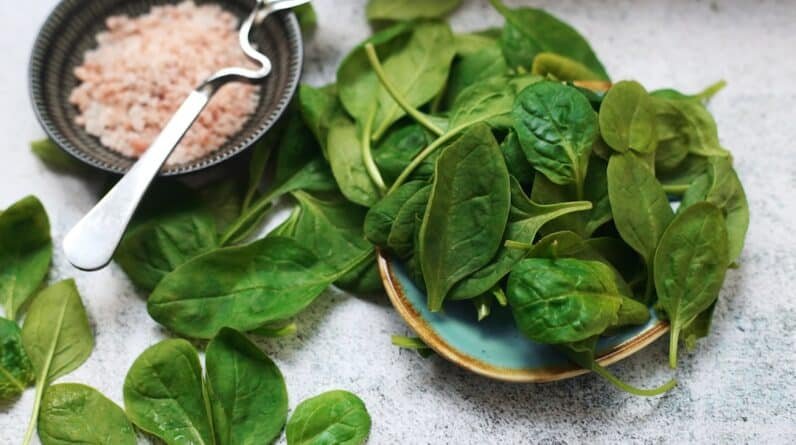 Photo Supplements Vs Whole Foods for Muscle Gain