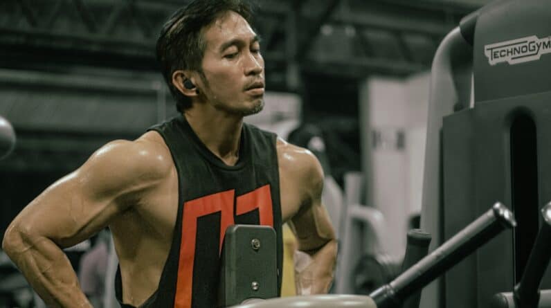 Photo Gain Muscle Fast